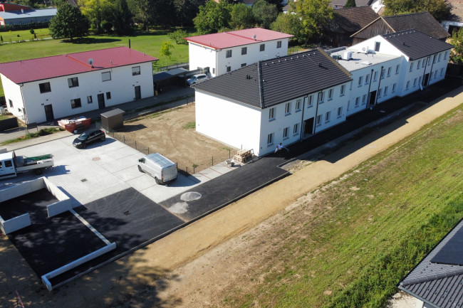 Mietwohnanlage Grünspecht Eingangsseite aktueller Baufortschritt Sep. 25